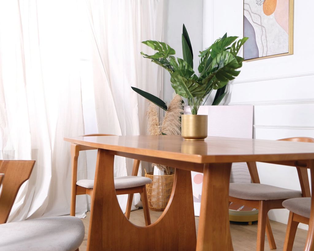 Una Dining Table (1800L) - Light Walnut